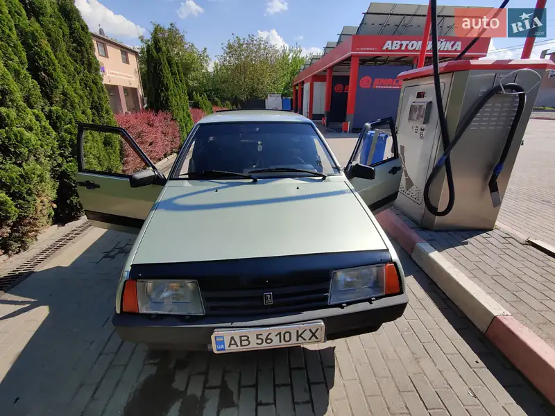ВАЗ / Lada 2109