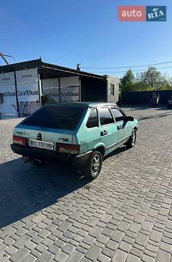 Хэтчбек ВАЗ 2109 1997 в 