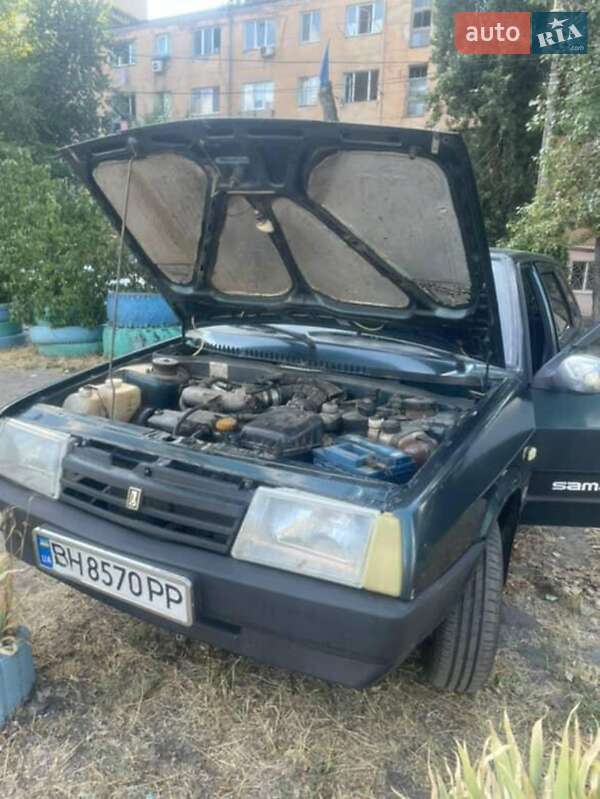 Хэтчбек ВАЗ / Lada 2109 2004 в Одессе