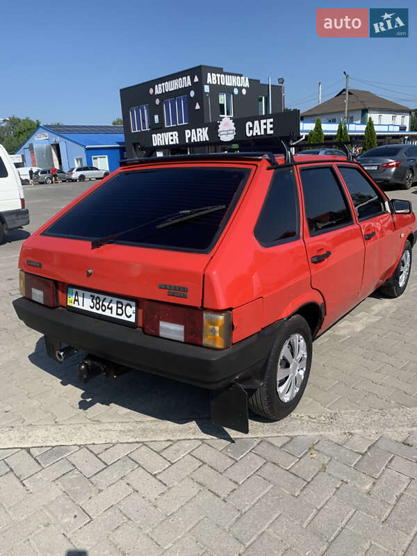 Хэтчбек ВАЗ / Lada 2109 1995 в Барышевке