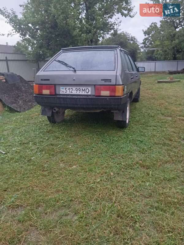 Хэтчбек ВАЗ / Lada 2109 1994 в Черновцах