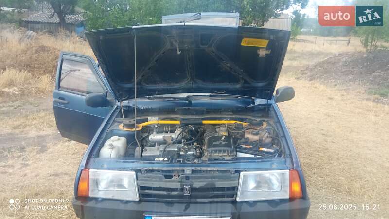 Хетчбек ВАЗ / Lada 2109 2005 в Первомайську