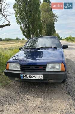 Хетчбек ВАЗ 2109 2003 в Крижополі
