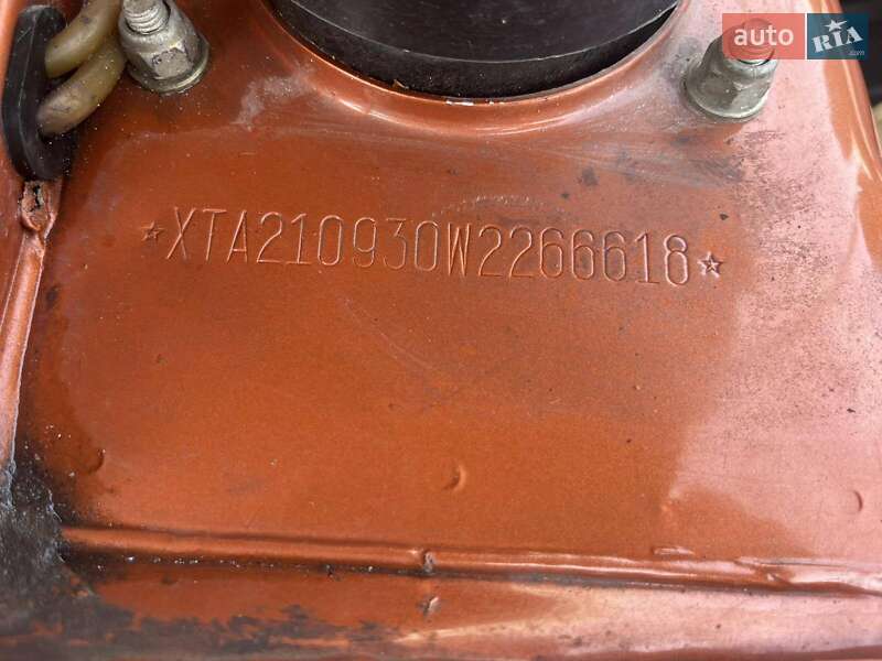 Хэтчбек ВАЗ / Lada 2109 1998 в Киеве