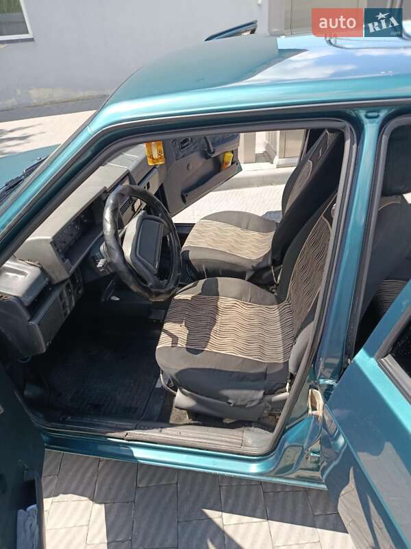 Хэтчбек ВАЗ / Lada 2109 1997 в Львове
