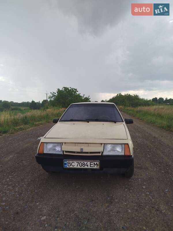 Хетчбек ВАЗ / Lada 2109 1987 в Щирце