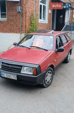Хэтчбек ВАЗ 2109 1992 в 