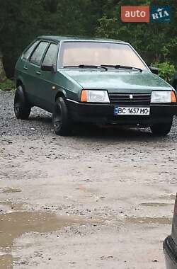 Хэтчбек ВАЗ 2109 1997 в 
