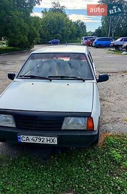 Хетчбек ВАЗ 2109 1987 в Золотоноші