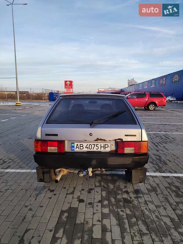 Хэтчбек ВАЗ / Lada 2109 2006 в Виннице