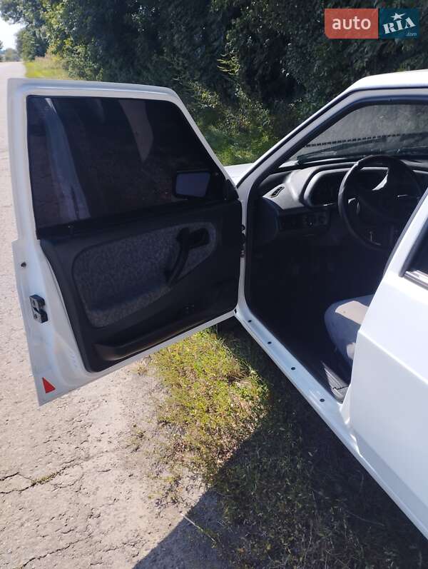 Хэтчбек ВАЗ / Lada 2109 2009 в Ставище