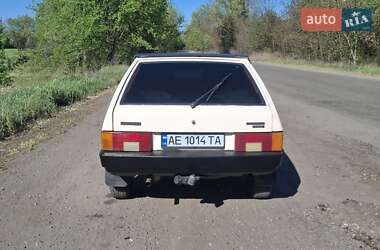 Хэтчбек ВАЗ 2109 1989 в 