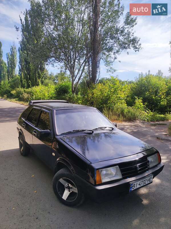 Хэтчбек ВАЗ 2109 1990 в 