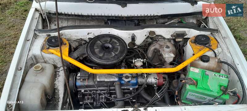 Хэтчбек ВАЗ / Lada 2109 1993 в Попельне