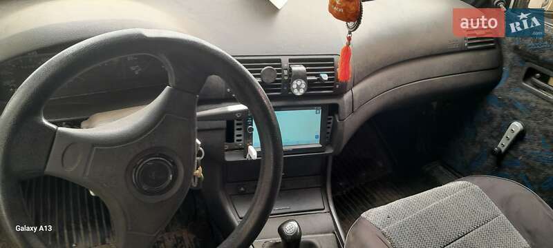 Хэтчбек ВАЗ / Lada 2109 1993 в Попельне