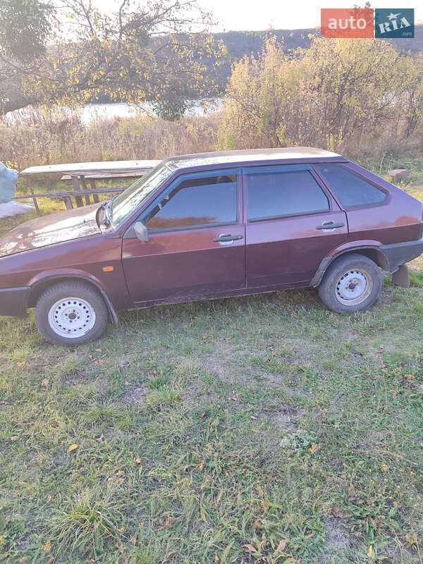 Хэтчбек ВАЗ / Lada 2109 2011 в Опошне