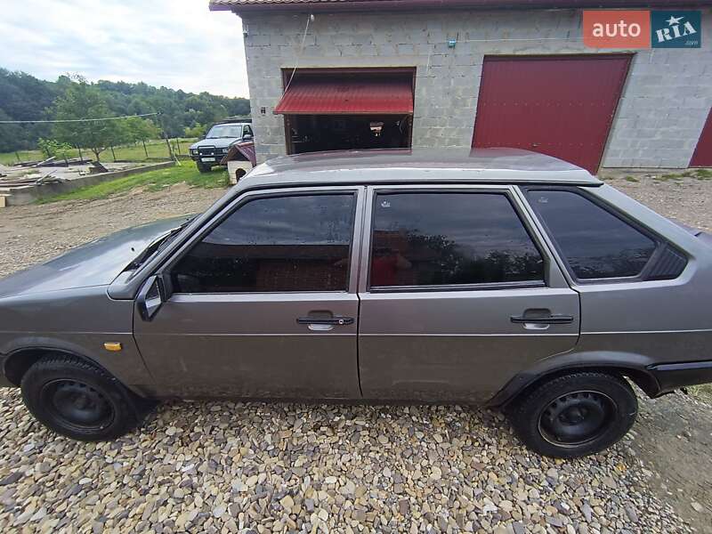 Хетчбек ВАЗ / Lada 2109 1991 в Косові