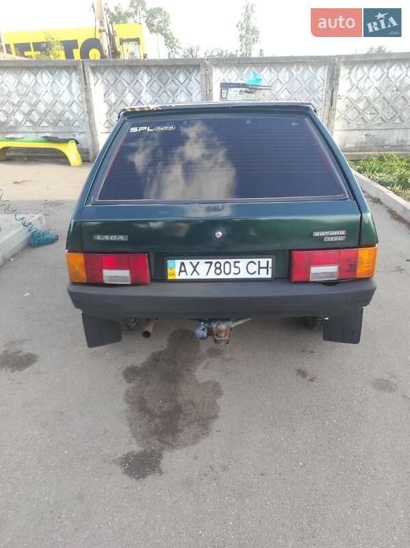 Хэтчбек ВАЗ 2109 2003 в 