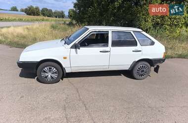 Хэтчбек ВАЗ 2109 1990 в 