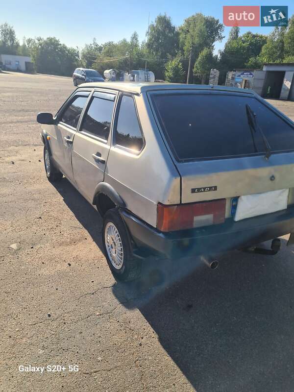 Хетчбек ВАЗ / Lada 2109 2008 в Житомирі фото 5 Хетчбек ВАЗ / Lada 2109 2008 в Житомирі