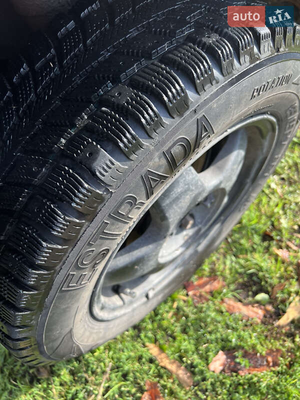 Хэтчбек ВАЗ / Lada 2109 1990 в Кролевце фото 5 Хэтчбек ВАЗ / Lada 2109 1990 в Кролевце