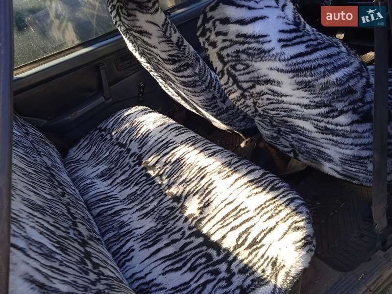 Хэтчбек ВАЗ / Lada 2109 1995 в Долинской фото 2 Хэтчбек ВАЗ / Lada 2109 1995 в Долинской