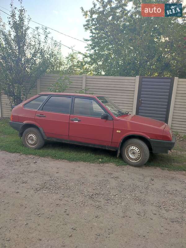 Хетчбек ВАЗ / Lada 2109 1994 в Валках