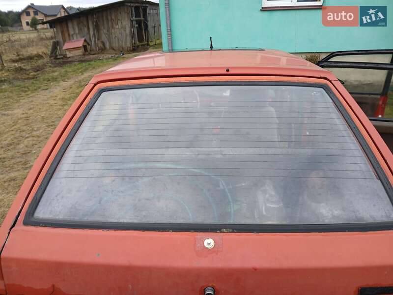Хэтчбек ВАЗ / Lada 2109 1989 в Немирове