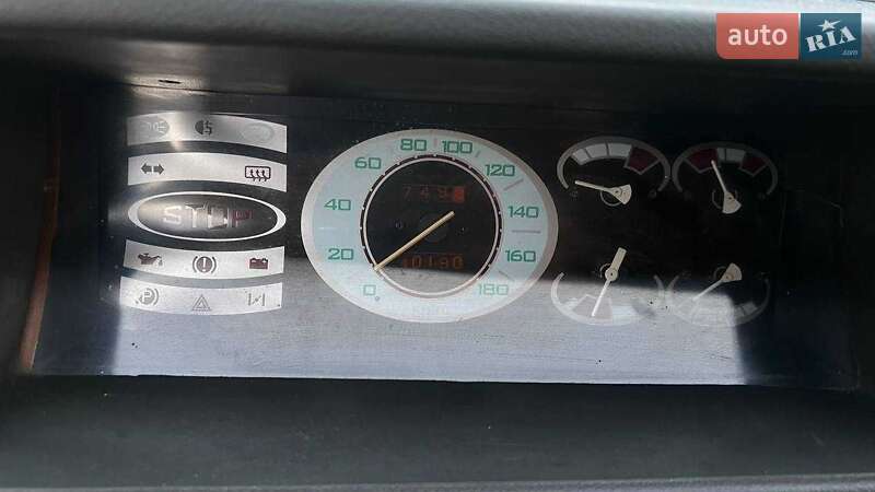 Хетчбек ВАЗ / Lada 2109 1993 в Мерефа фото 5 Хетчбек ВАЗ / Lada 2109 1993 в Мерефа