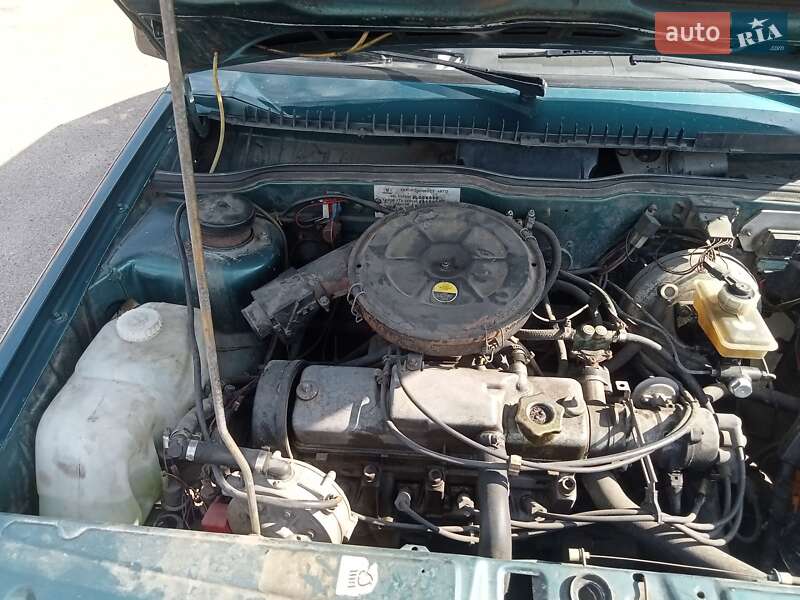 Хэтчбек ВАЗ / Lada 2109 2002 в Житомире