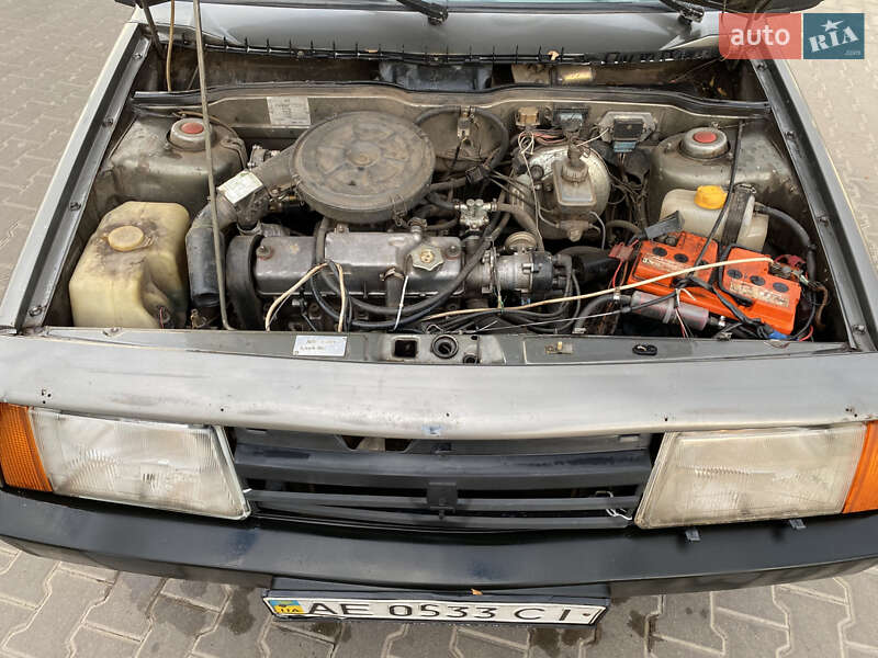 Хетчбек ВАЗ / Lada 2109 1993 в Кривому Розі