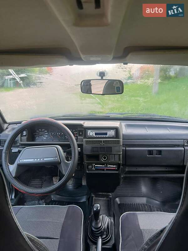 Хэтчбек ВАЗ / Lada 2109 2003 в Сумах