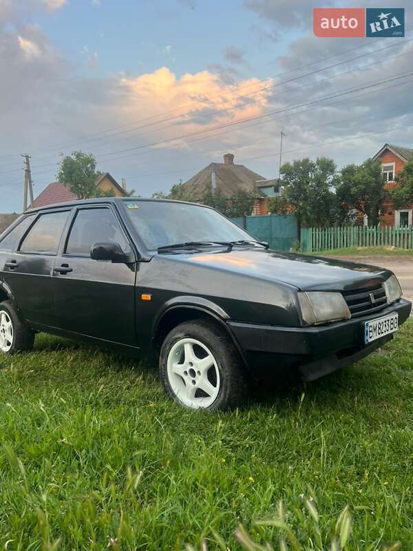 Хэтчбек ВАЗ / Lada 2109 2003 в Сумах