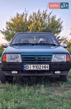 Хэтчбек ВАЗ 2109 1998 в 
