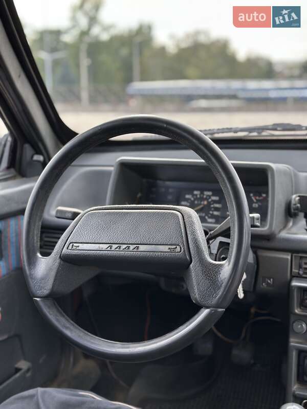 Хэтчбек ВАЗ / Lada 2109 1993 в Харькове