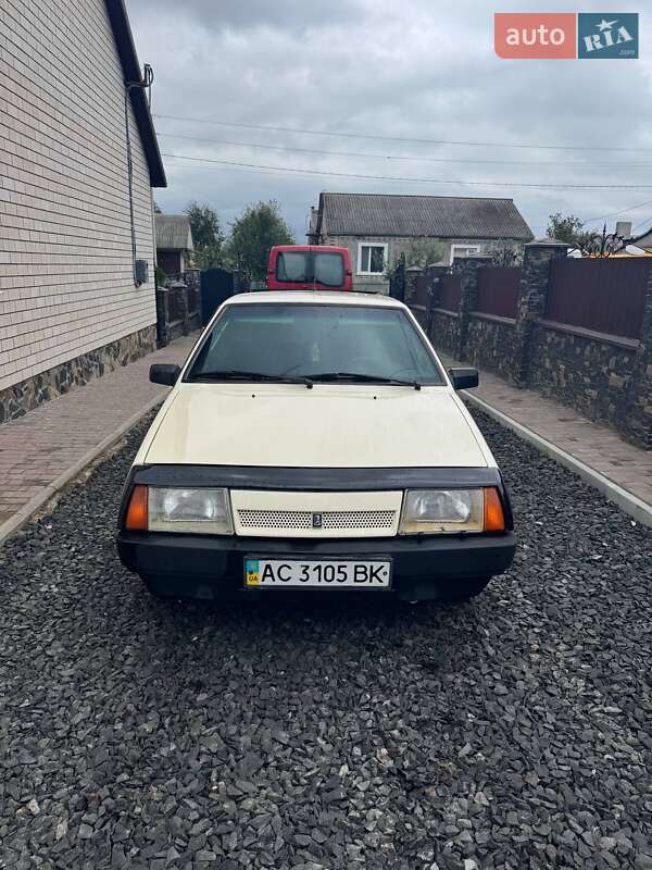 Хэтчбек ВАЗ / Lada 2109 1991 в Рожище