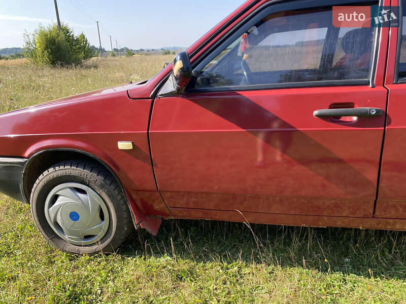 Хэтчбек ВАЗ / Lada 2109 1995 в Тернополе