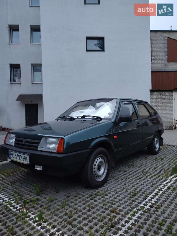 Хэтчбек ВАЗ / Lada 2109 2005 в Ходорове