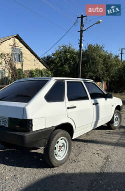 Хетчбек ВАЗ 2109 1990 в 