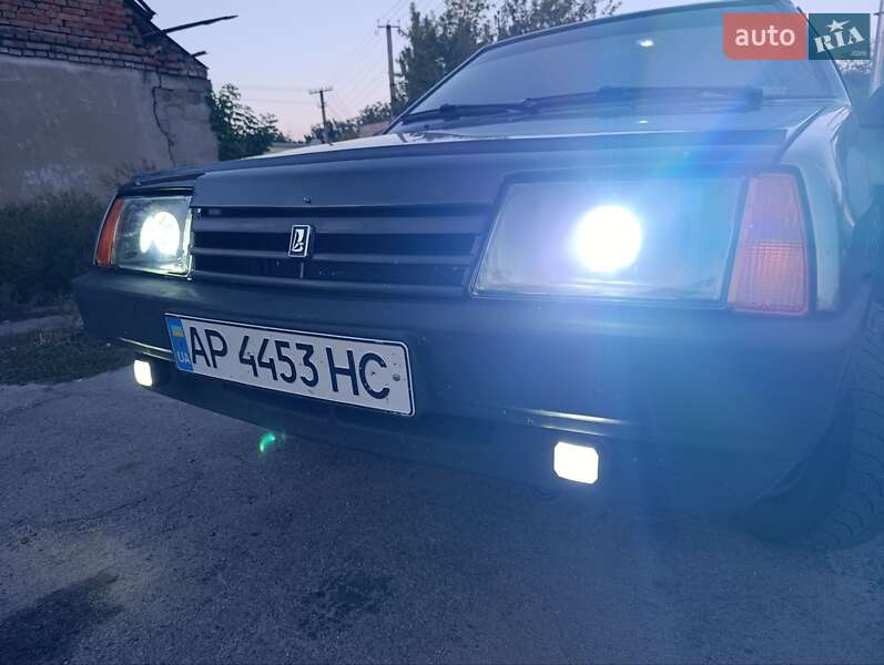 Хэтчбек ВАЗ / Lada 2109 2008 в Новониколаевке