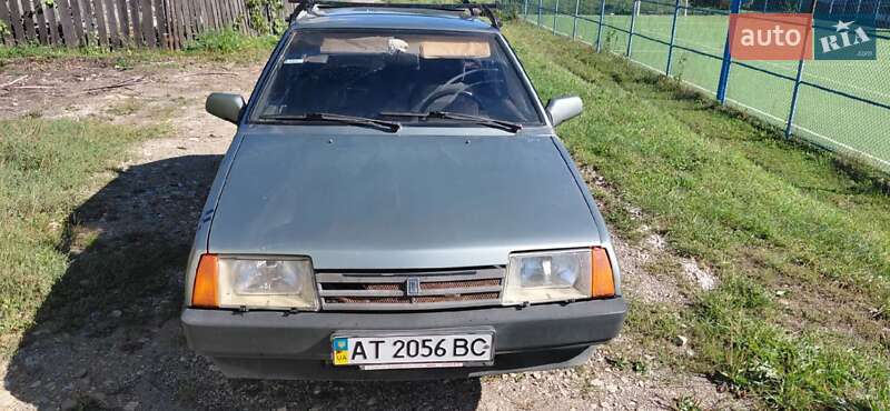 Хэтчбек ВАЗ 2109 1994 в 
