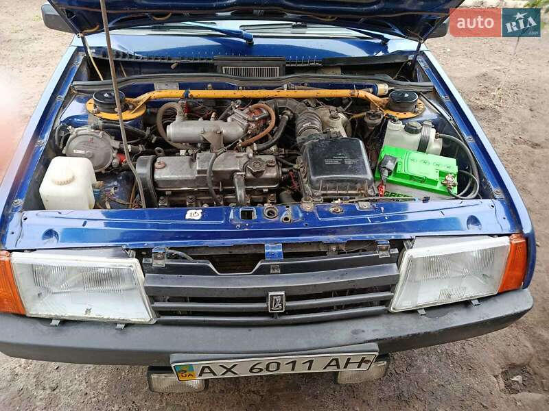 Хэтчбек ВАЗ / Lada 2109 2003 в Барвенкове фото 4 Хэтчбек ВАЗ / Lada 2109 2003 в Барвенкове