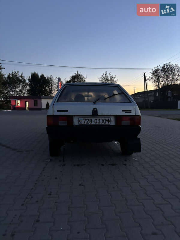 Хэтчбек ВАЗ / Lada 2109 1992 в Антонинах