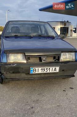 Хэтчбек ВАЗ 2109 2002 в 