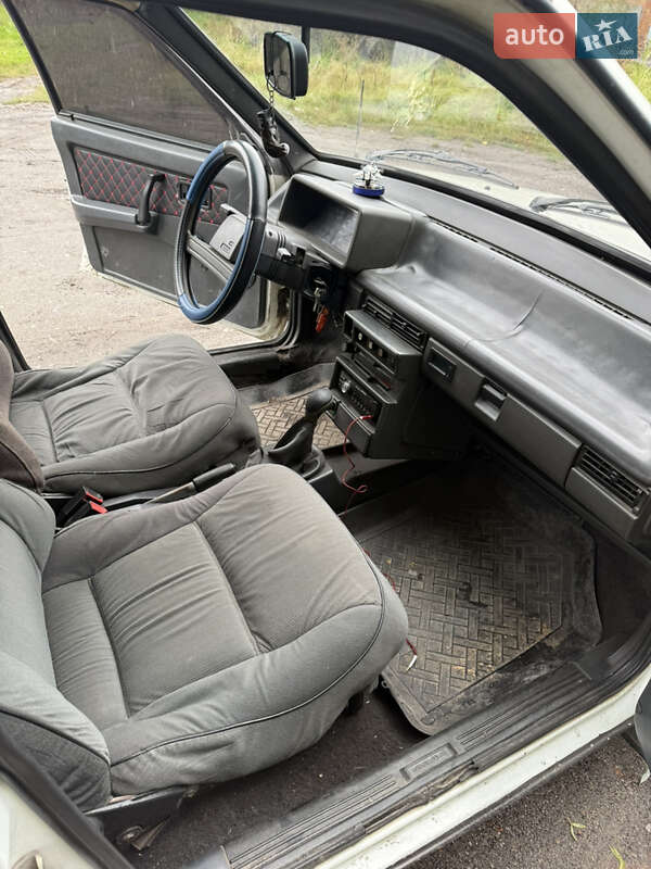 Хэтчбек ВАЗ / Lada 2109 1991 в Казатине