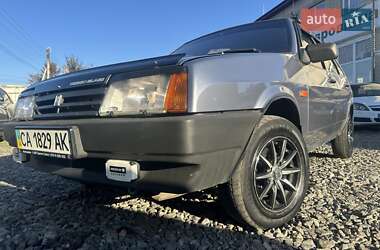 Хэтчбек ВАЗ / Lada 2109 2006 в 