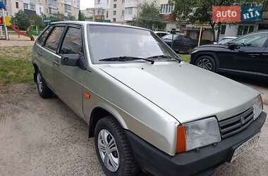 Хэтчбек ВАЗ 2109 2001 в 