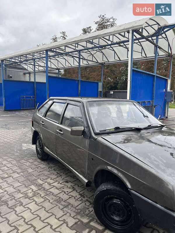 Хэтчбек ВАЗ / Lada 2109 1990 в Хмельницком