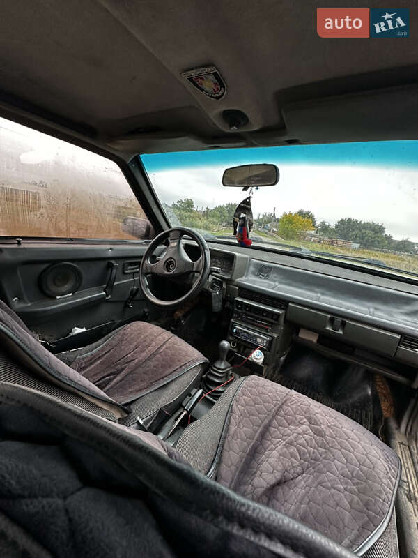 Хетчбек ВАЗ / Lada 2109 1998 в Миколаєві