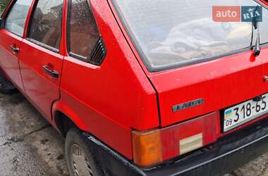 Хэтчбек ВАЗ 2109 1988 в 